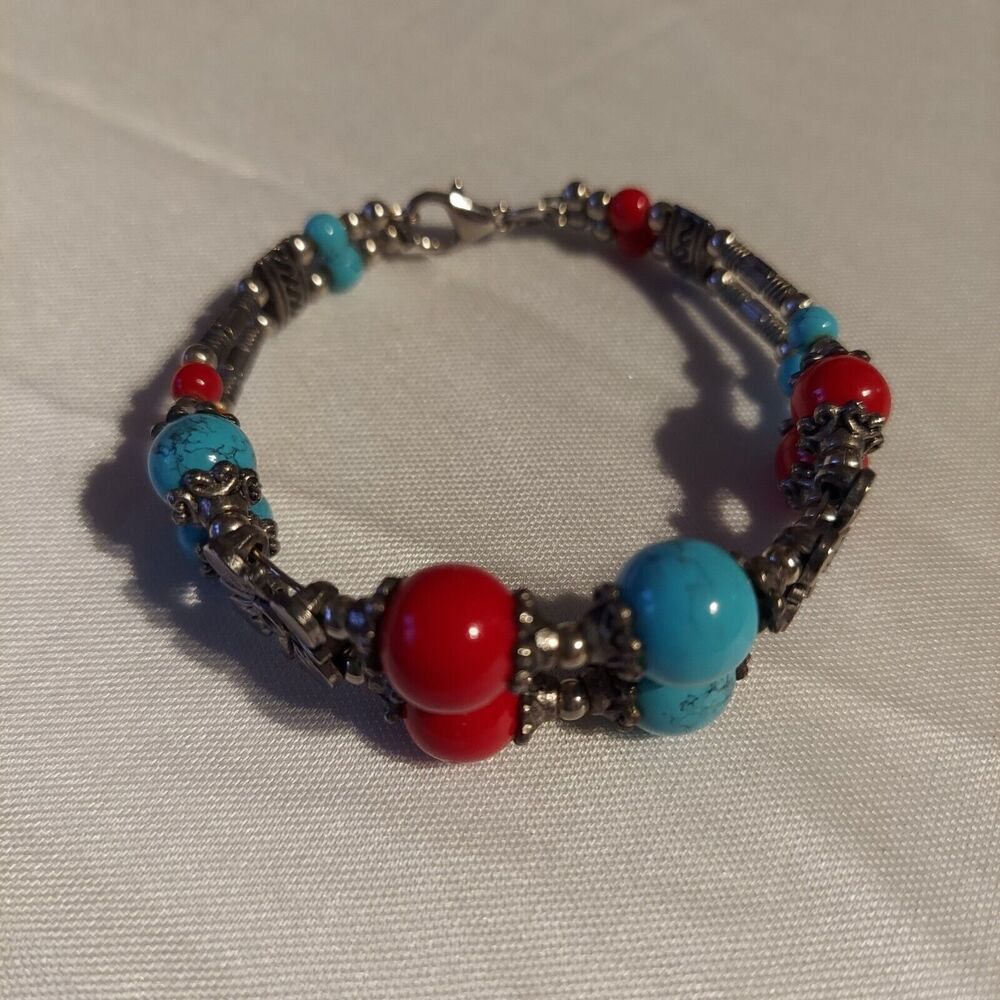 Beaded Bracelet Southwestern Red Turquoise Silvertone